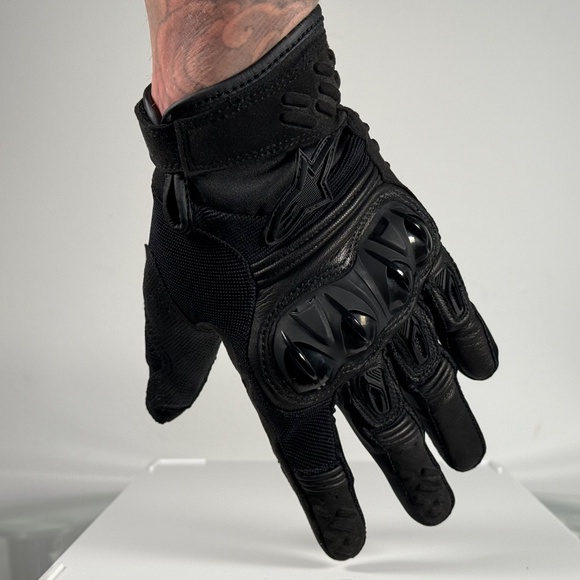 AlpineStars Motorcycle Gloves Large - Picture 7 of 8